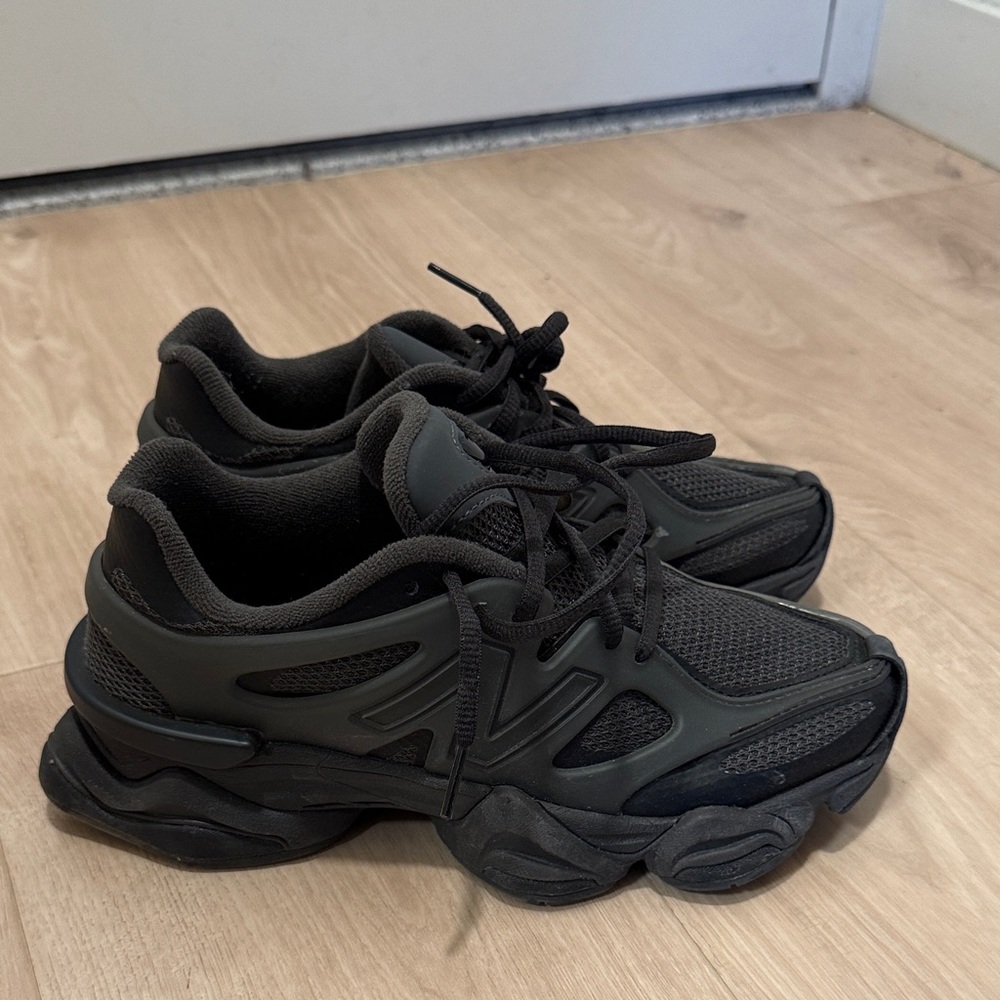 New Balance 9060s